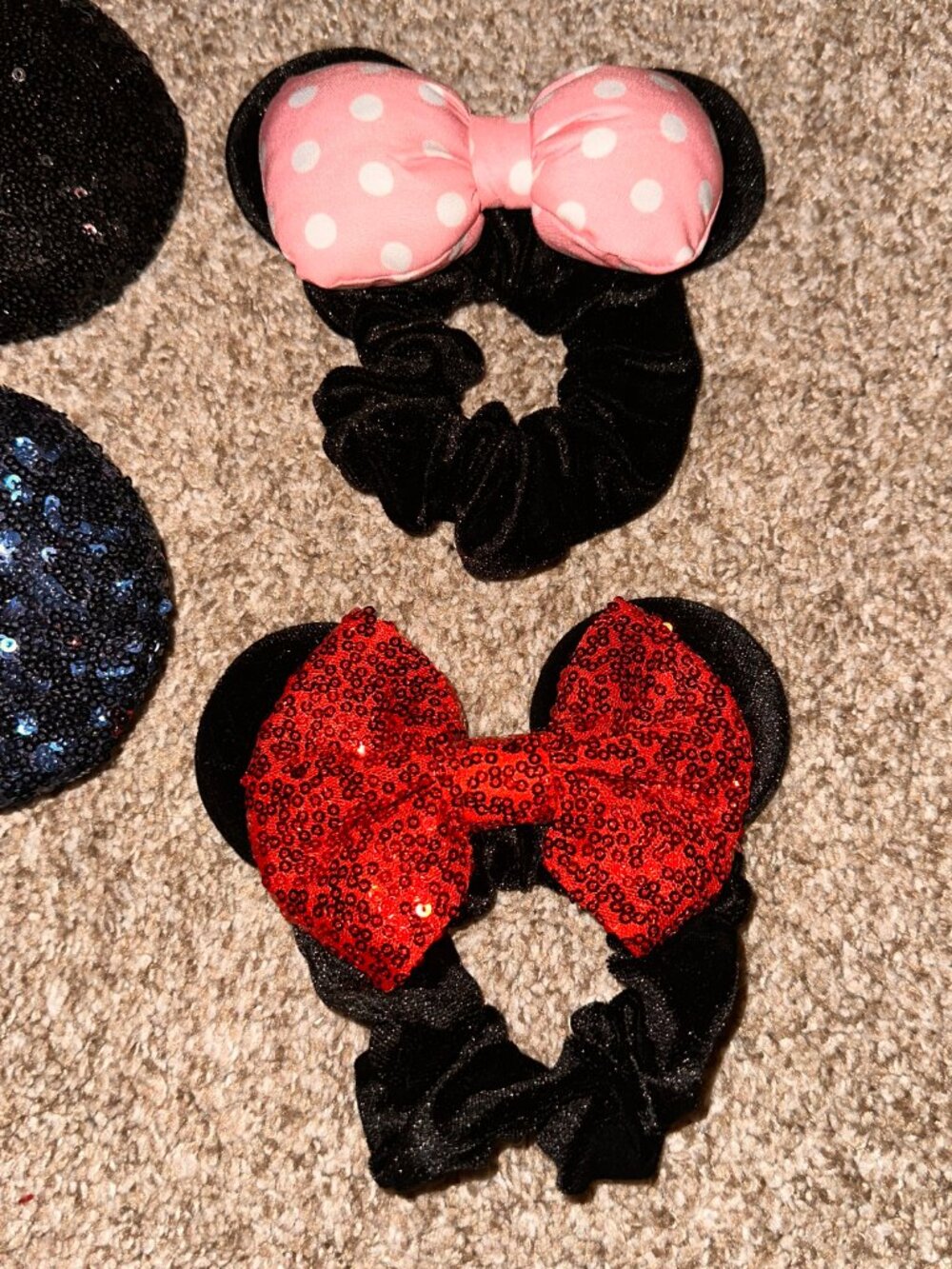 Disney Parks Halloween Candy Corn Minnie Mouse Bow Ears Headband Scrunchies 6pc - Picture 4 of 8